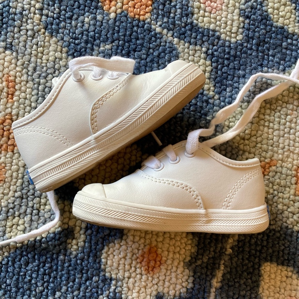 Little Kids Keds Champion shoe size 5M